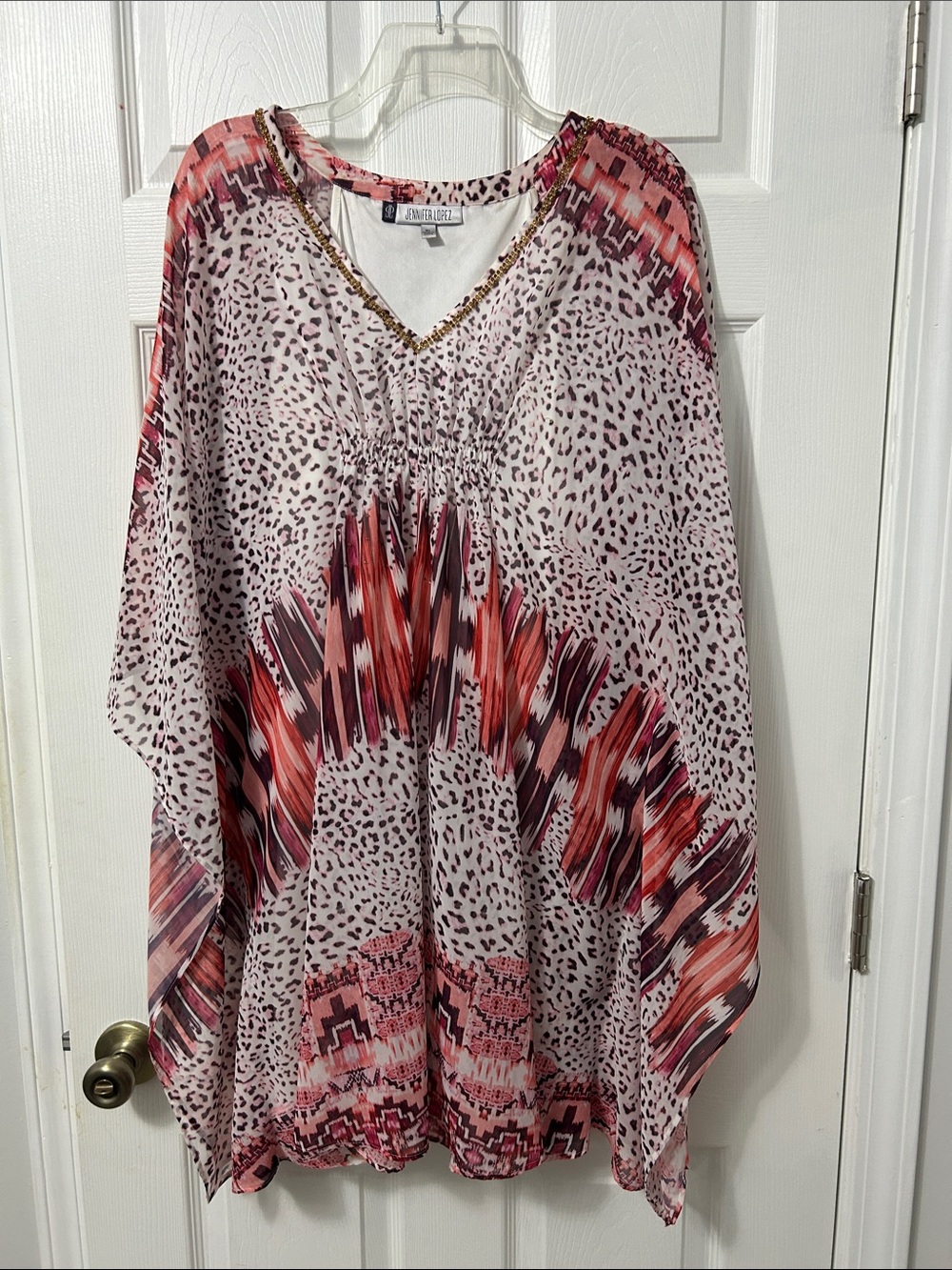 Jennifer Lopez Pink and Red Printed V-Neck Tunic